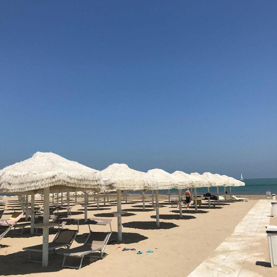 Apartmán Casa Klimt Vicinissima Al Mare Parcheggio Privato Gratuito Se Disponibile Pescara Exteriér fotografie