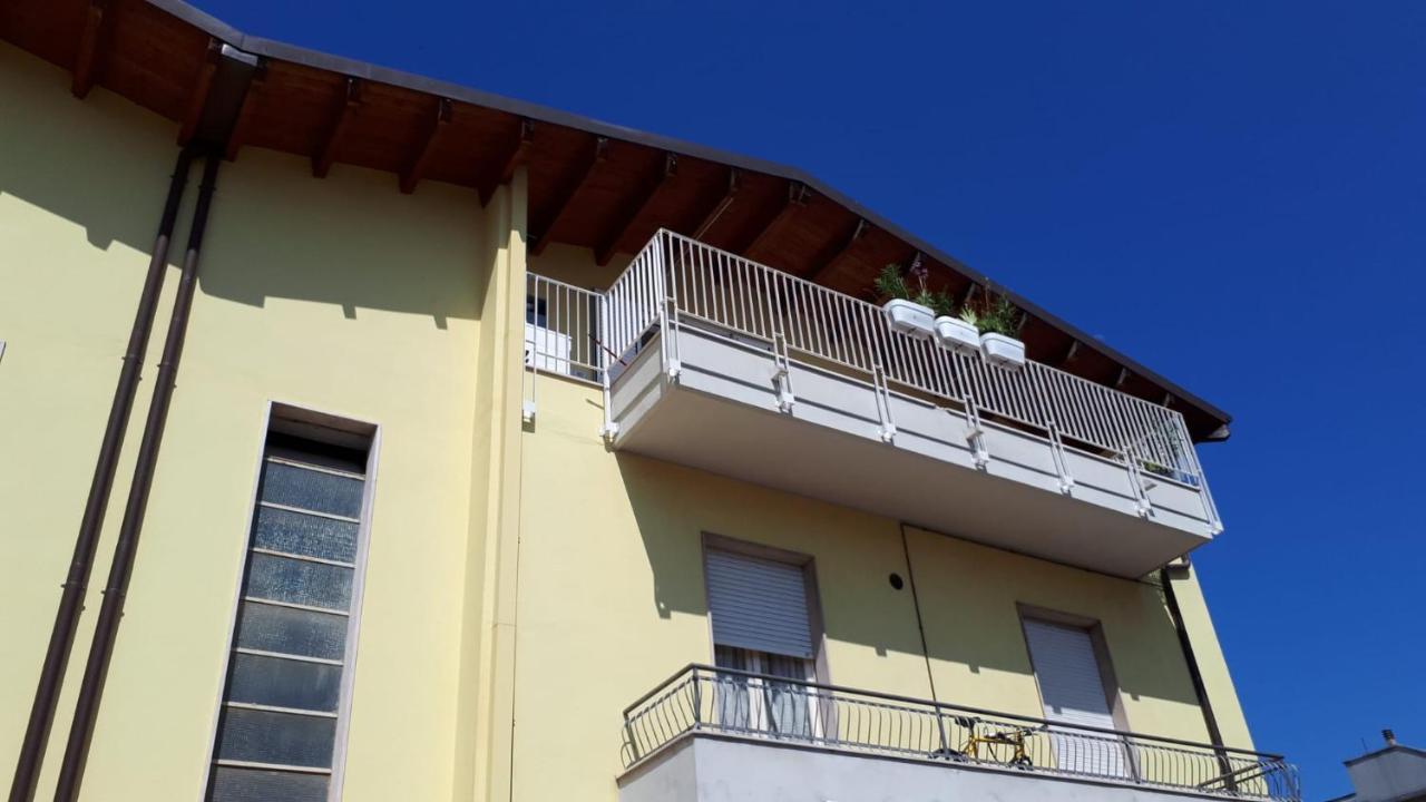 Apartmán Casa Klimt Vicinissima Al Mare Parcheggio Privato Gratuito Se Disponibile Pescara Exteriér fotografie