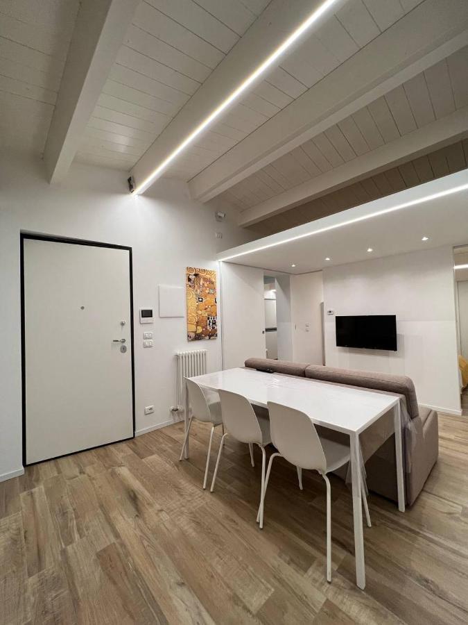 Apartmán Casa Klimt Vicinissima Al Mare Parcheggio Privato Gratuito Se Disponibile Pescara Exteriér fotografie
